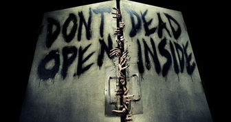 http://cdn.screenrant.com/wp-content/uploads/The-Walking-Dead-Companion-TV-Show-Series-Announced.jpg